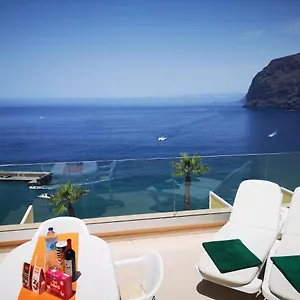 magical-apt-with-sea-view-cliff.tenerifehoteles.net/